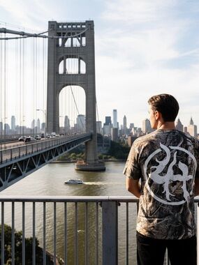 Lost Hills Men's Camouflage Graphic Tee - Brown Camo